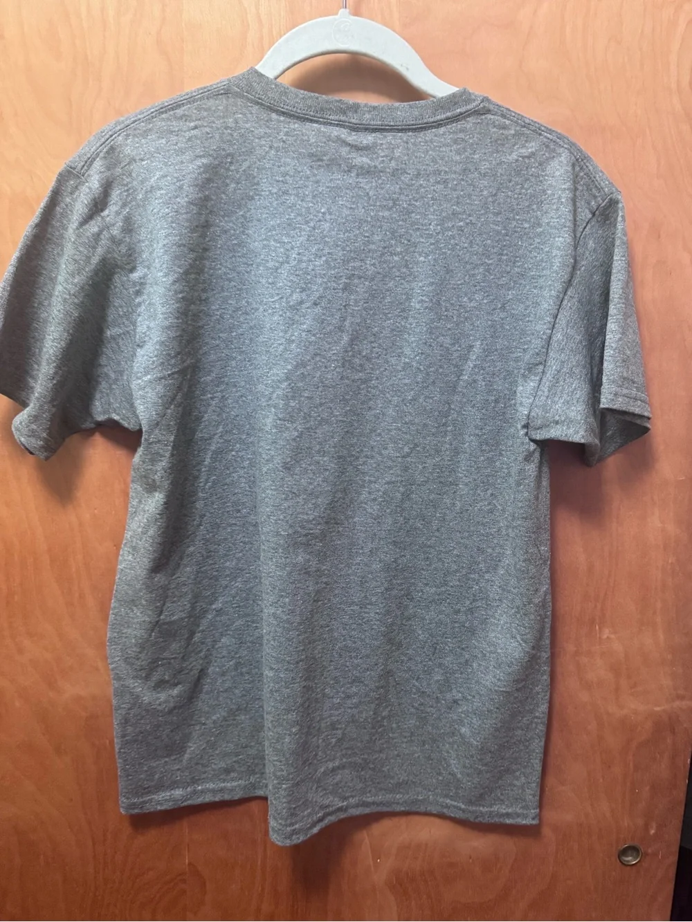 Bundle 4 $10 items for $30 Georgia Youth Gray Graphic Football Tee Large